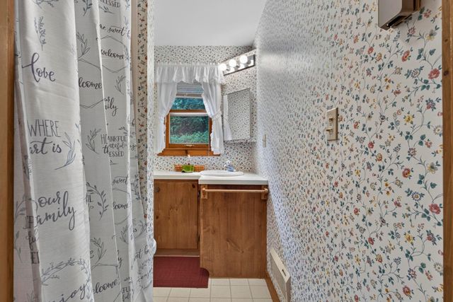 2395 Valley Road, Stoddard, NH 03464