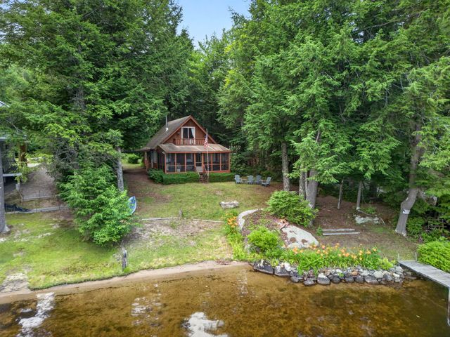 2395 Valley Road, Stoddard, NH 03464