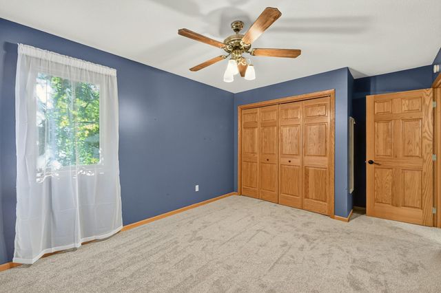 1505 Glendale Hills Drive NE, Rochester, MN 55906