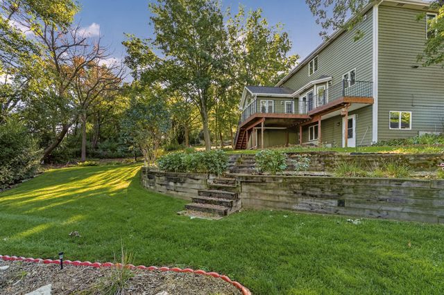 1505 Glendale Hills Drive NE, Rochester, MN 55906