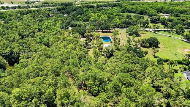5108 N 206th Ter N, Loxahatchee, FL 33470