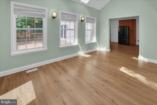 46 SPRING HILL RD, Hereford, PA 18056