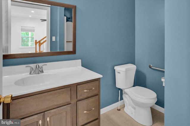 46 SPRING HILL RD, Hereford, PA 18056