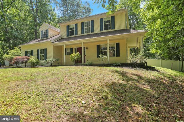 46 SPRING HILL RD, Hereford, PA 18056