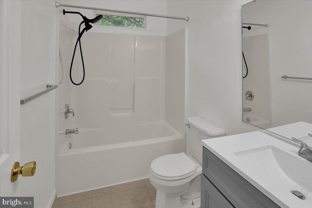 46 SPRING HILL RD, Hereford, PA 18056