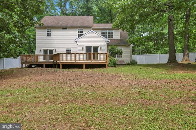 46 SPRING HILL RD, Hereford, PA 18056