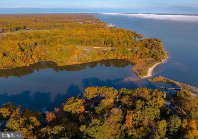 43088 ISLAND VIEW, Hollywood, MD 20636