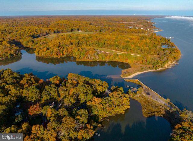 43088 ISLAND VIEW, Hollywood, MD 20636