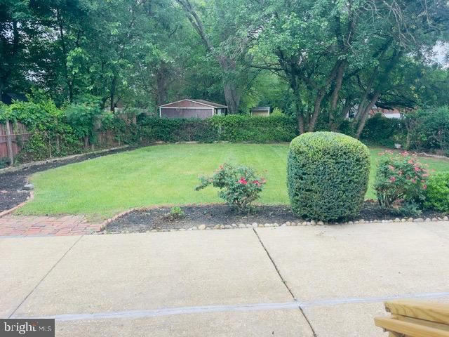 5907 CAMBERLY AVE, Springfield, VA 22150