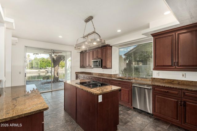 21619 N 56TH Drive, Glendale, AZ 85308