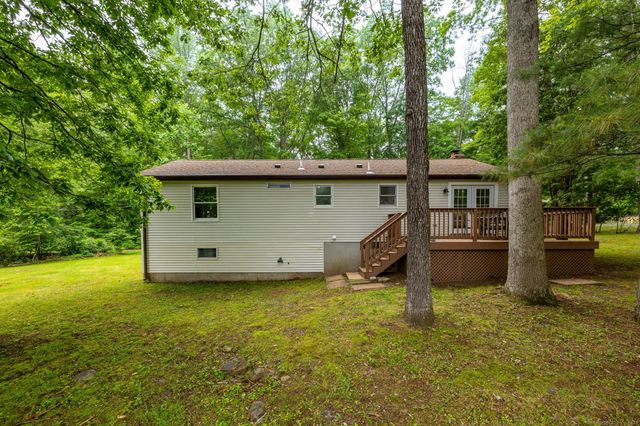 40 Deerfield Drive, Ashford, CT 06278