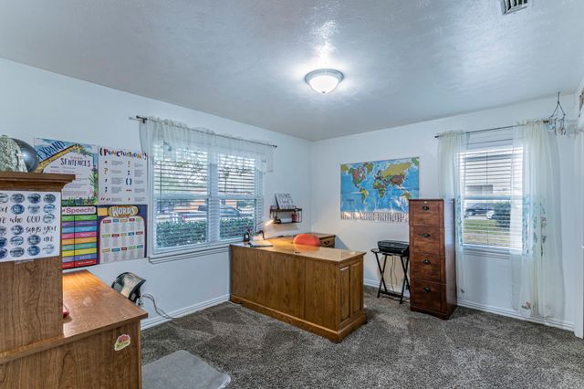 1704 Mountainview Drive, Waco, TX 76710