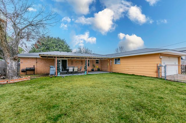 1704 Mountainview Drive, Waco, TX 76710