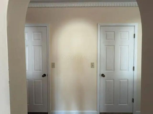 3452 Greenville Drive, Lewis Center, OH 43035