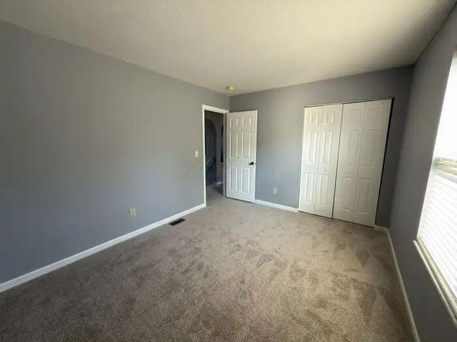 3452 Greenville Drive, Lewis Center, OH 43035