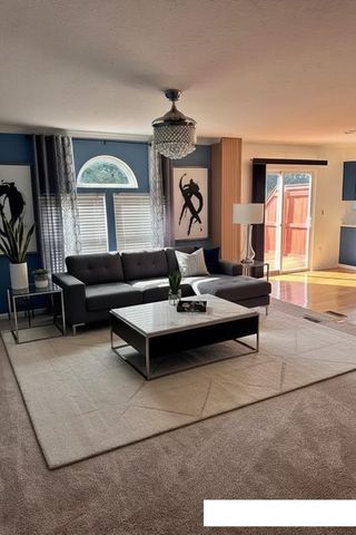 3452 Greenville Drive, Lewis Center, OH 43035