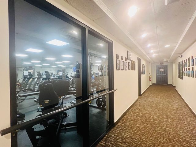 619 White Cliff Dr 619, Plymouth, MA 02360