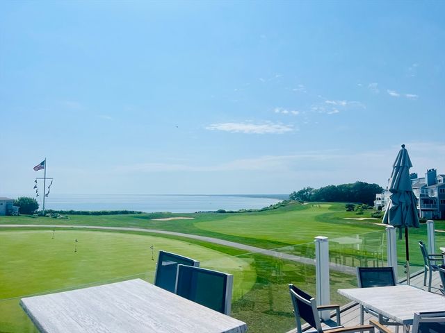 619 White Cliff Dr 619, Plymouth, MA 02360