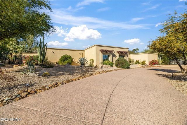5512 N 67TH Place, Paradise Valley, AZ 85253