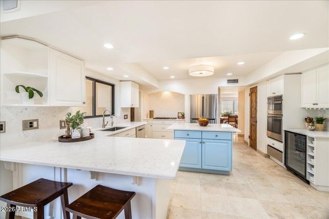 5512 N 67TH Place, Paradise Valley, AZ 85253