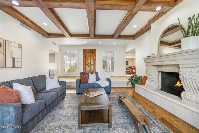 5512 N 67TH Place, Paradise Valley, AZ 85253