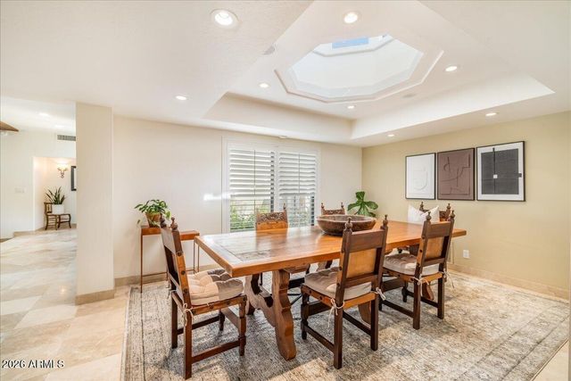 5512 N 67TH Place, Paradise Valley, AZ 85253