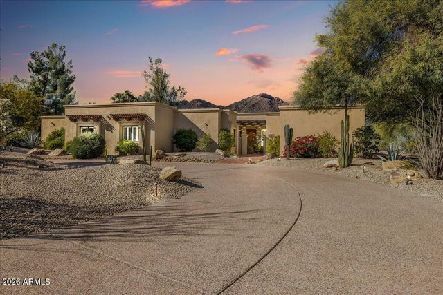 5512 N 67TH Place, Paradise Valley, AZ 85253