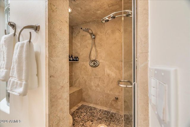 5512 N 67TH Place, Paradise Valley, AZ 85253