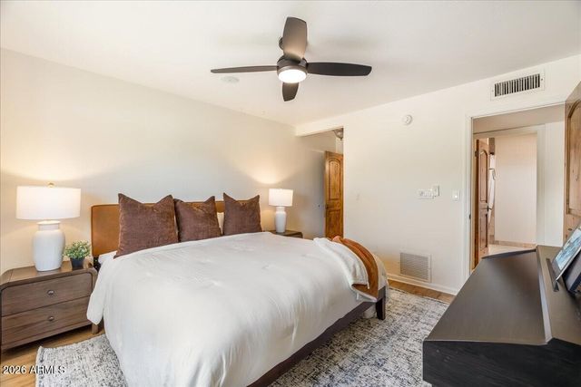 5512 N 67TH Place, Paradise Valley, AZ 85253