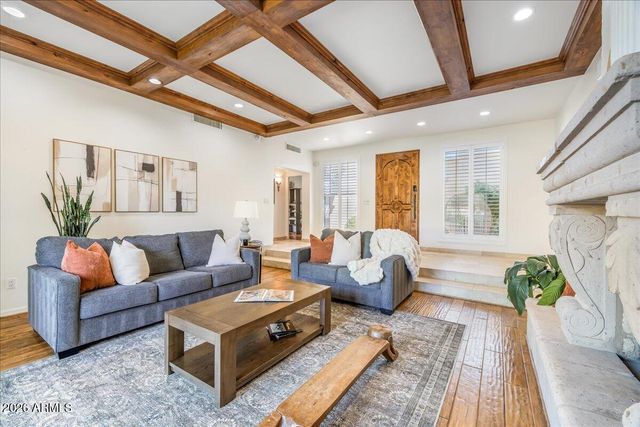 5512 N 67TH Place, Paradise Valley, AZ 85253