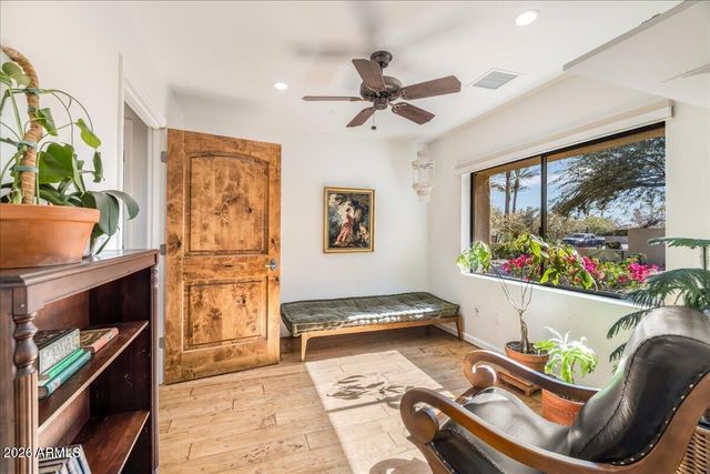 5512 N 67TH Place, Paradise Valley, AZ 85253