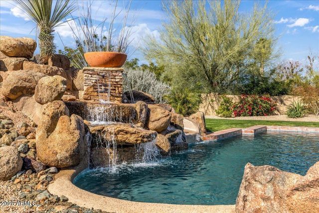 5512 N 67TH Place, Paradise Valley, AZ 85253