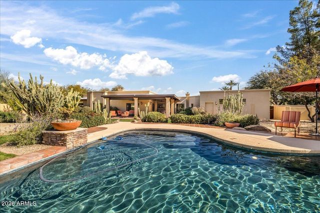 5512 N 67TH Place, Paradise Valley, AZ 85253