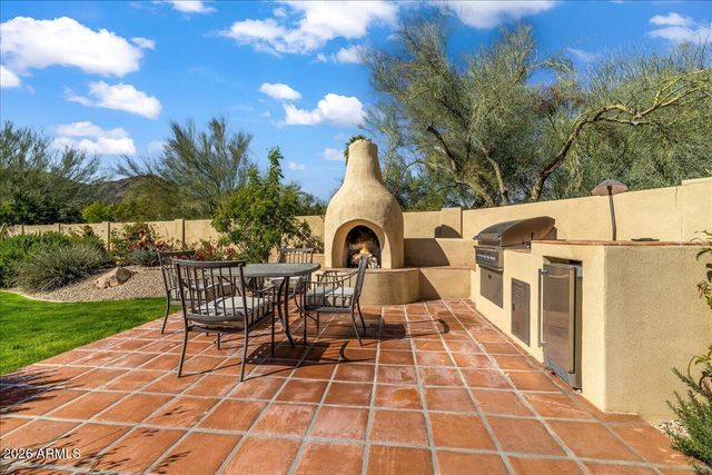 5512 N 67TH Place, Paradise Valley, AZ 85253