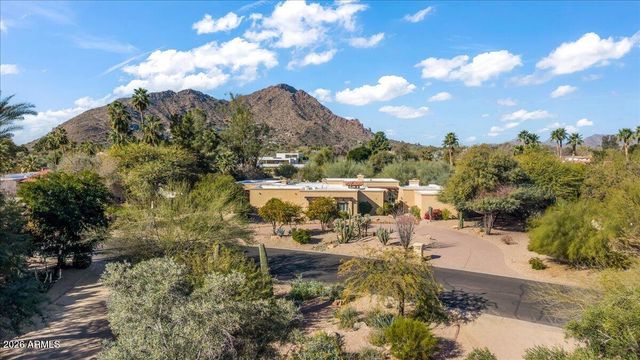 5512 N 67TH Place, Paradise Valley, AZ 85253
