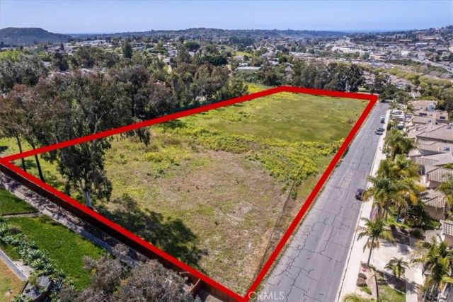 1863 Sunset, Vista, CA 92081