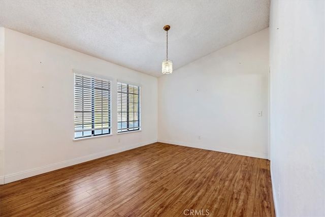 19185 Cochise, Apple Valley, CA 92308