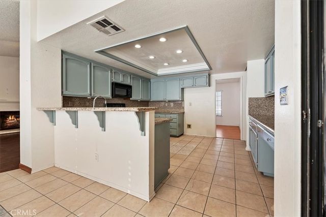 19185 Cochise, Apple Valley, CA 92308