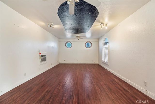 19185 Cochise, Apple Valley, CA 92308