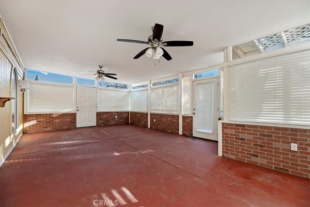 19185 Cochise, Apple Valley, CA 92308