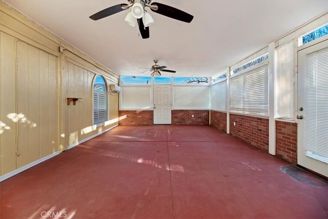 19185 Cochise, Apple Valley, CA 92308