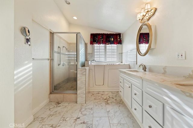 19185 Cochise, Apple Valley, CA 92308