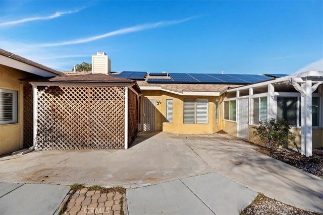 19185 Cochise, Apple Valley, CA 92308