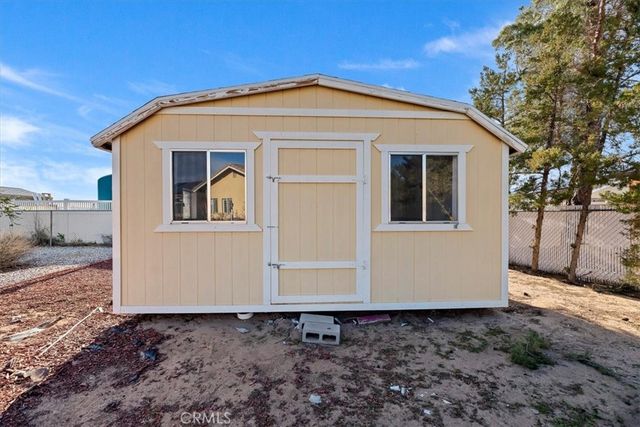 19185 Cochise, Apple Valley, CA 92308