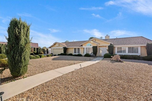 19185 Cochise, Apple Valley, CA 92308