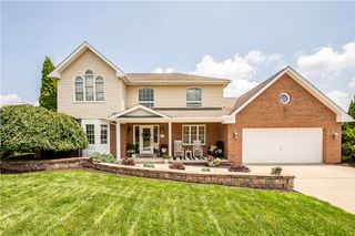 569 Agnes St, Hempfield Twp, PA 15601