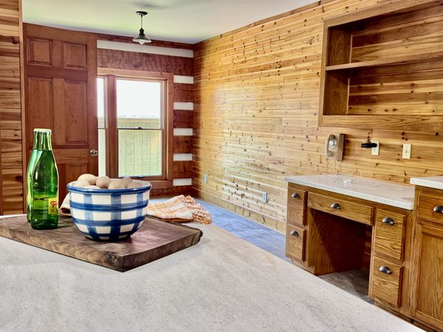 1342 Aetna Church Rd, Centerville, TN 37033