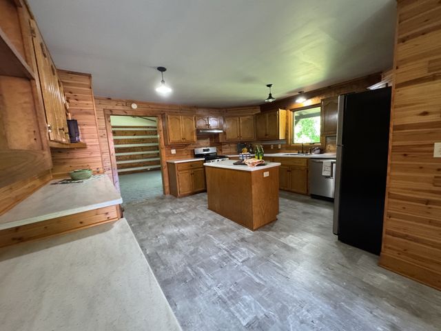 1342 Aetna Church Rd, Centerville, TN 37033
