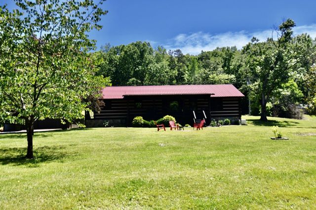 1342 Aetna Church Rd, Centerville, TN 37033
