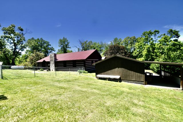 1342 Aetna Church Rd, Centerville, TN 37033